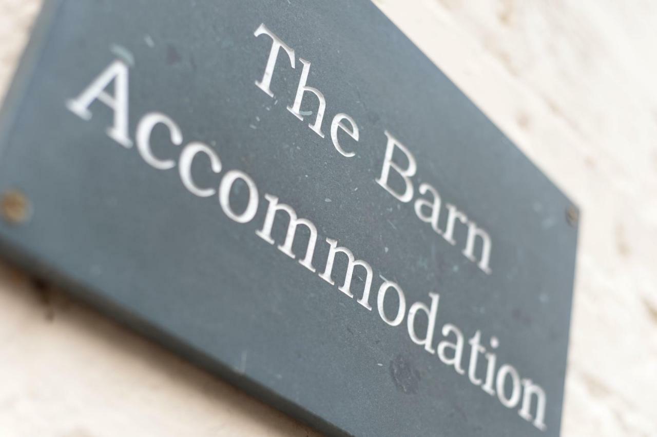 The Red Lion, Barn